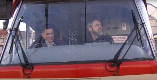 BONUS: Jan Švandrlík - tramvaj (24. 5. 2022, Malostranská beseda)