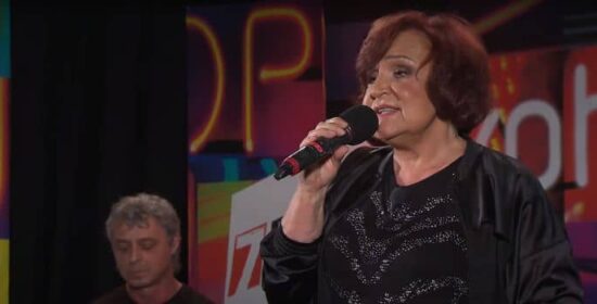 BONUS: Petra Janů - S láskou má svět naději (17. 5. 2022, Malostranská beseda)