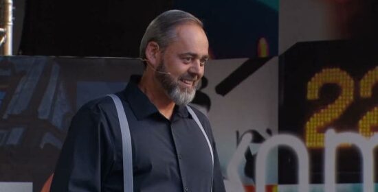 Úvod (11. 7. 2022, Zámek Nelahozeves) - Pohádkových 7 pádů Honzy Dědka