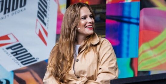 Petra Nesvačilová (9. 7. 2022, Zámek Loučeň) - Pohádkových 7 pádů Honzy Dědka