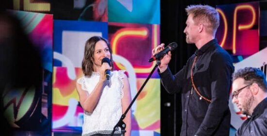 BONUS: Veronika Khek Kubařová & Tomáš Klus - Polobůh (12. 4. 2022, Malostranská beseda)
