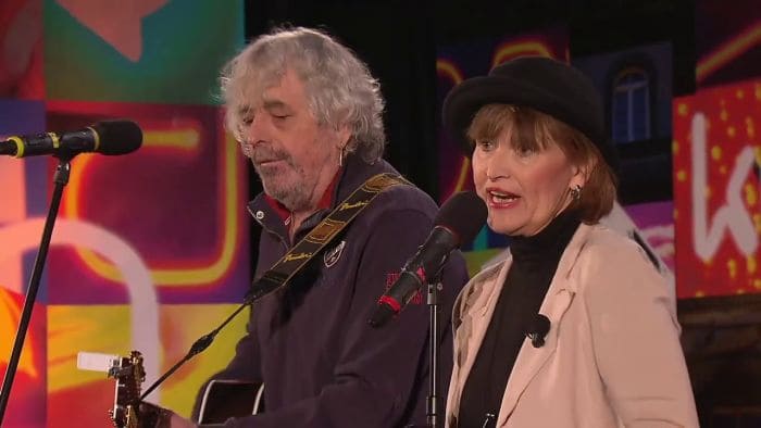 BONUS: Petra Černocká & Jiří Pracný - Hádej mámo (3. 3. 2021, Malostranská beseda)